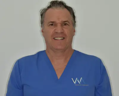 Dr. Adriano Zanelato